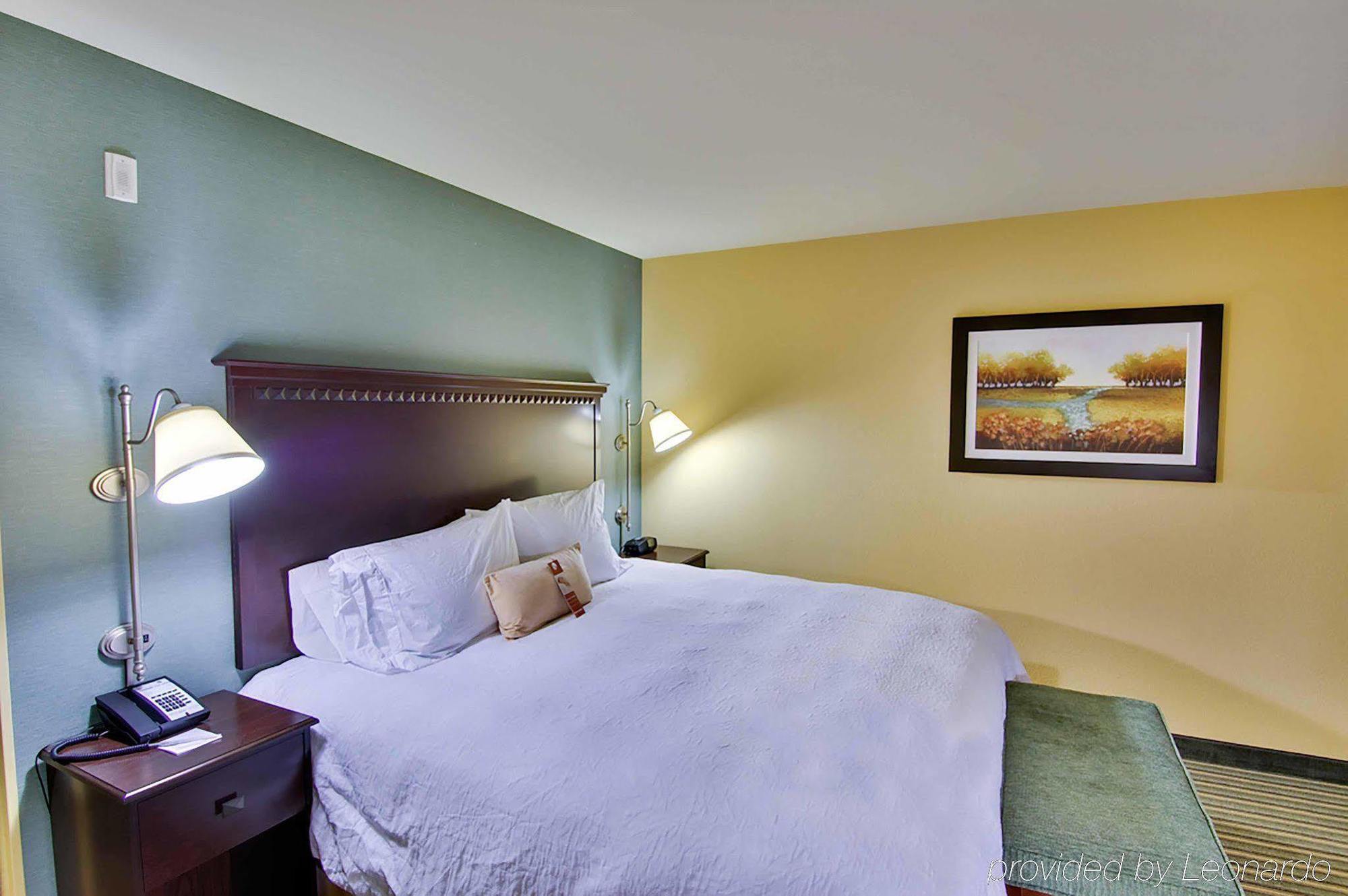 Hampton Inn & Suites West Sacramento Bilik gambar